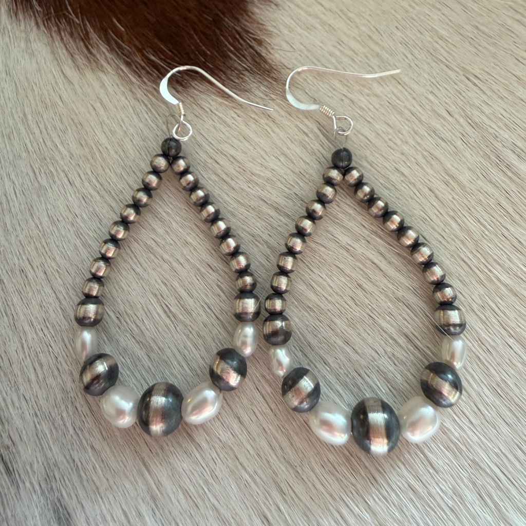 3mm-6mm Sterling Navajo Desert Pearls Fresh Water Pearl Lt Weight Earrings 119$